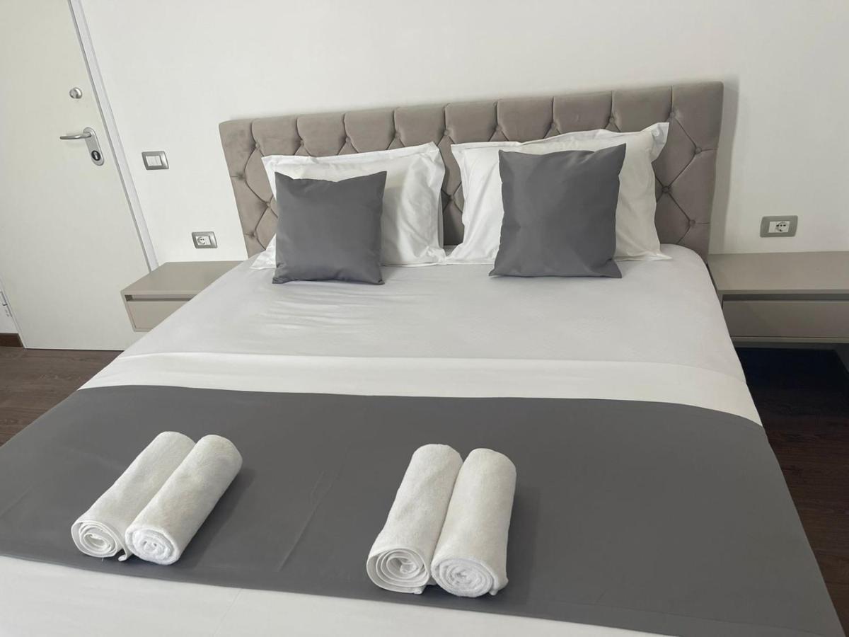 Migi Residence Драч Екстериор снимка